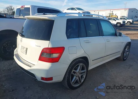 2011 Mercedes-Benz Glk 350 4Matic z USA, uszkodzony, nr VIN WDCGG8HB5BF570665